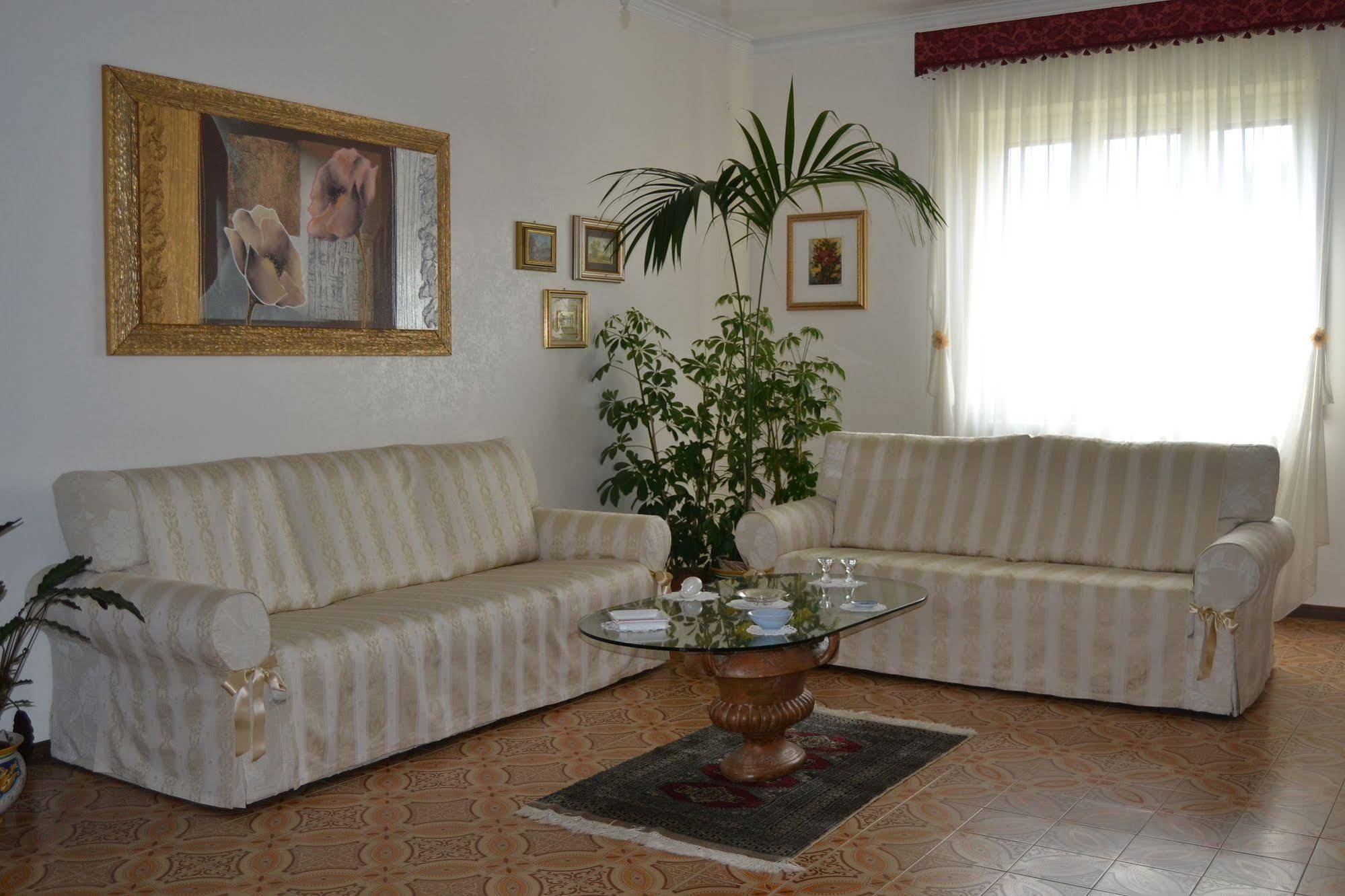 Bed & Breakfast Marena Sant’Agata Li Battiati エクステリア 写真